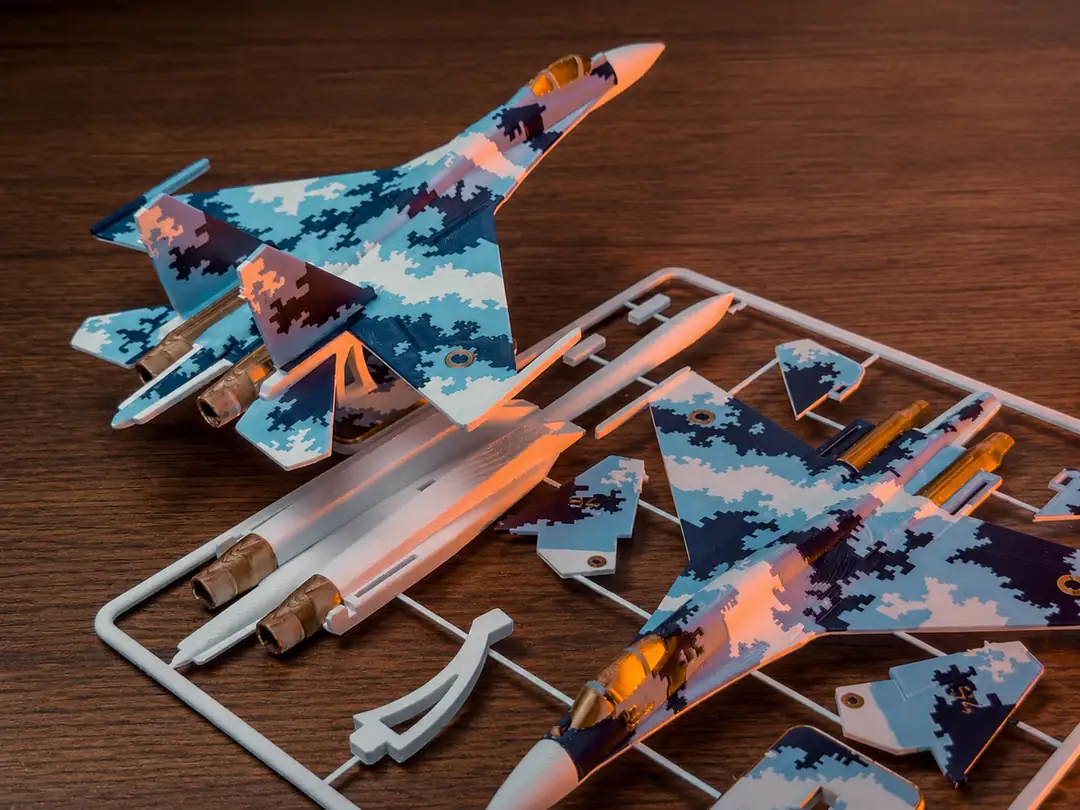 Su-27 Flanker model uçak kiti